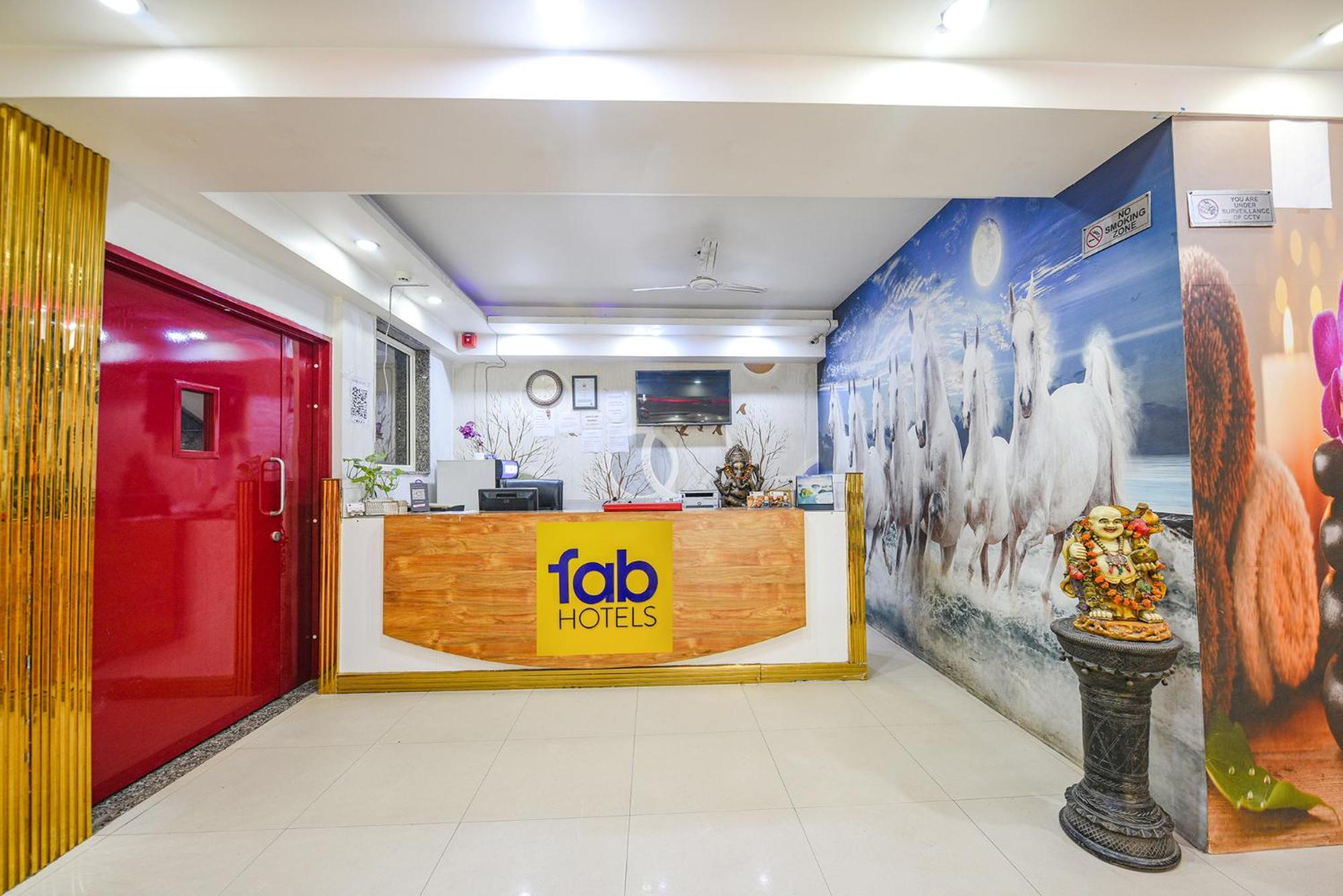 Fabhotel Aman Inn Near Igi Airport New Delhi Exterior photo