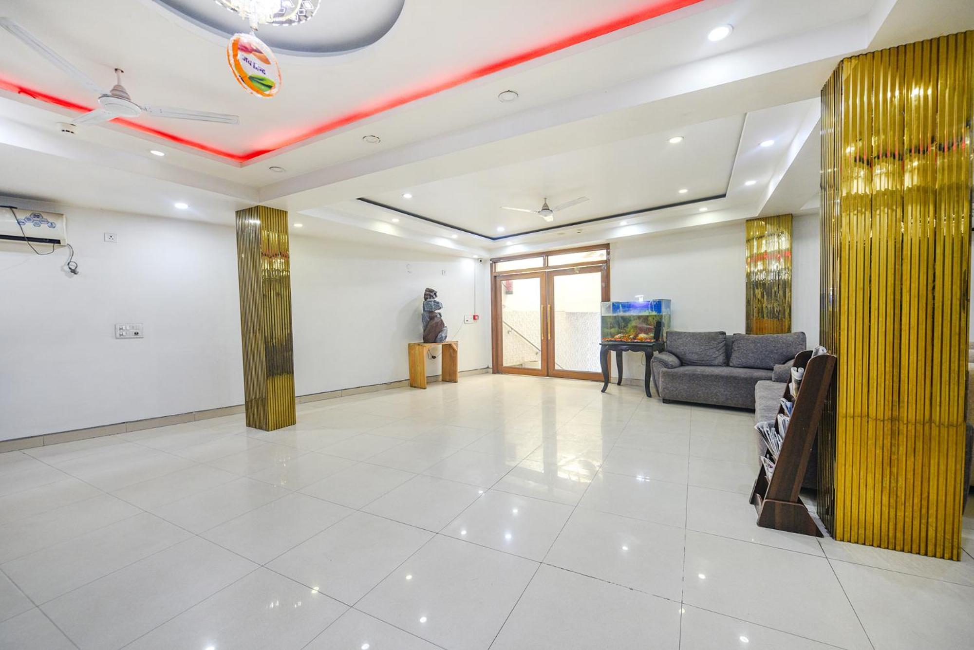 Fabhotel Aman Inn Near Igi Airport New Delhi Exterior photo